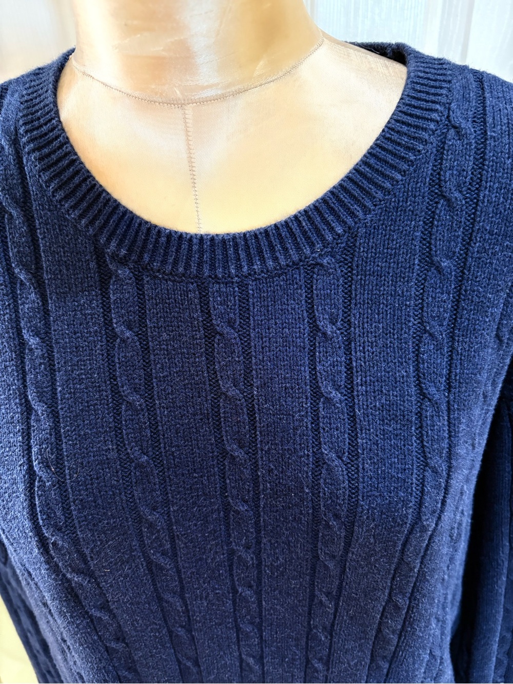 Unisex XL Cotton Navy Cable Knit Sweater - Classic Crewneck - Picture 2 of 8